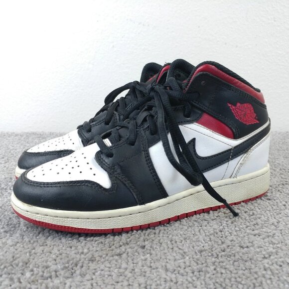Nike Other - Nike Boys Air Jordan 1 Mid Boys Size 3.5Y Basketball Shoes Gym Red Black Toe